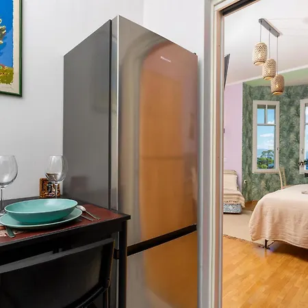 Apartment In With Wifi *